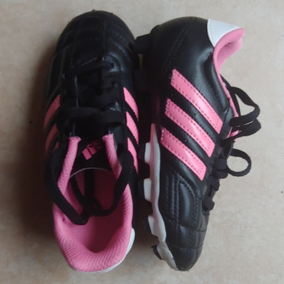 Adidas TRX Soccer Cleats - Picture 8 of 8